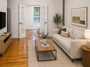 274 Mott St APT 2B, New York, NY 10012