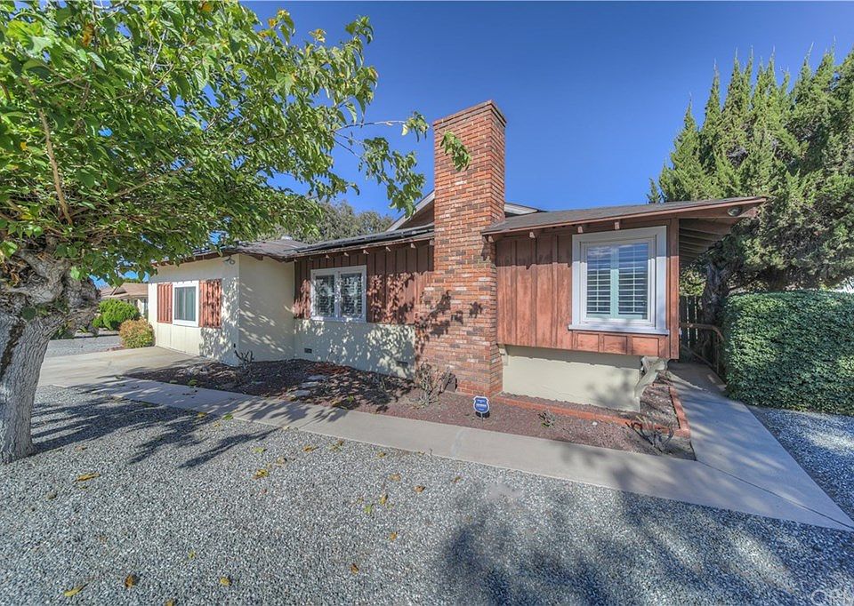 1st image of 40180 Stetson Ave
