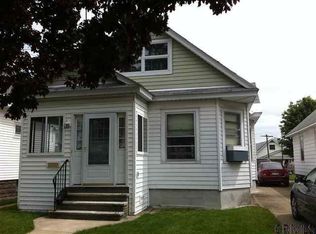 1433 Richard St, Schenectady, NY 12303