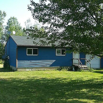 Unit A front yard 
