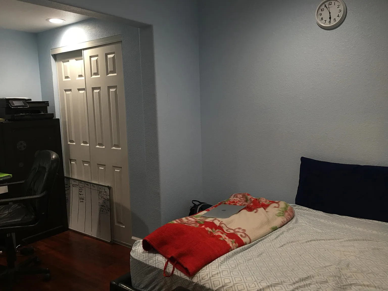 3 bed, 3.5 bath, 1489 sqft, $4,300 — Photo 4