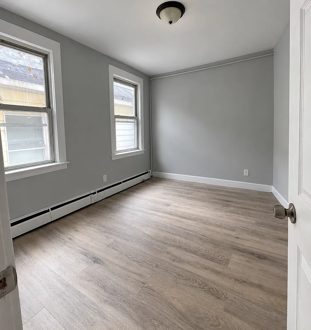 2 bed, 800 sqft, $1,850 — Photo 2