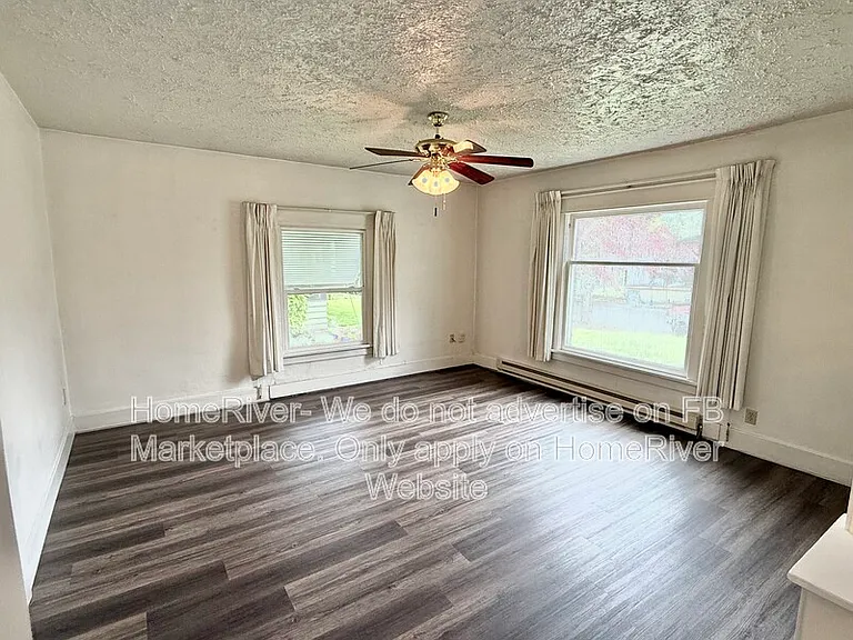 514 E Olympic Ave — Photo 5