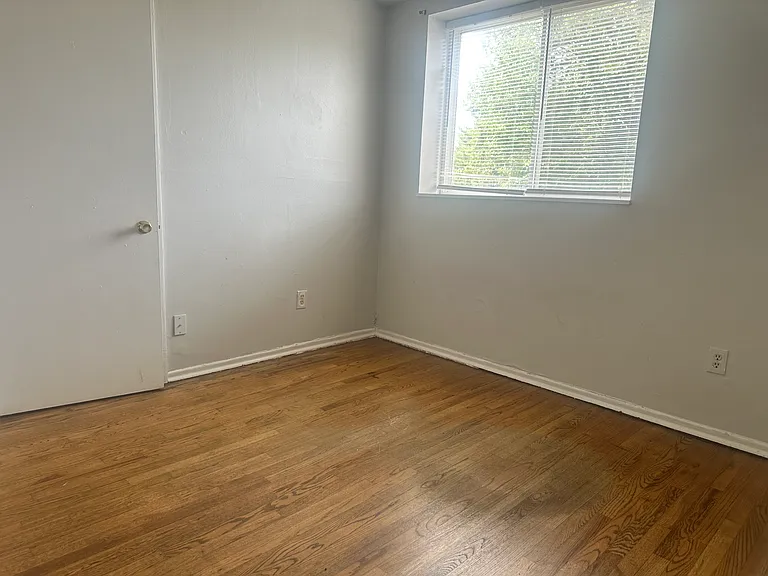 3805 Itaska St #4 — Photo 14
