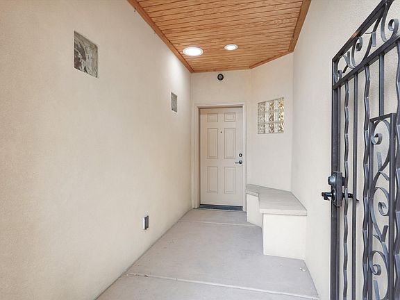5th image of 1429 7th St NW