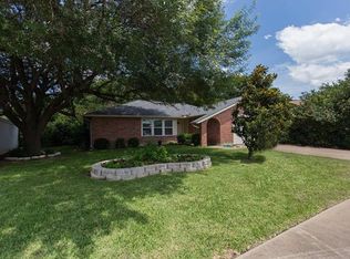 11900 Swallow Dr, Austin, TX 78750