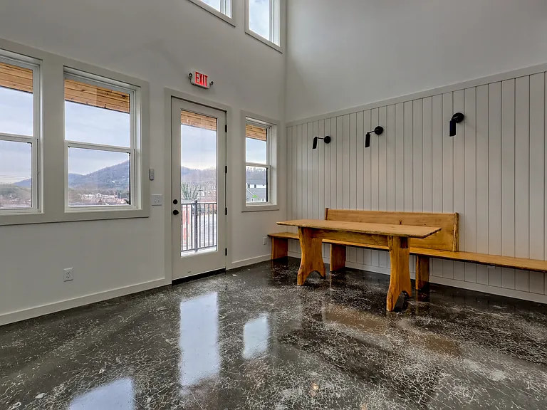 21 Valley St #5 — Photo 12
