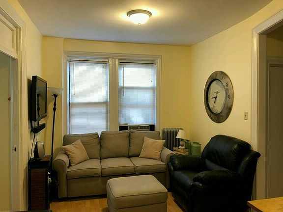 2nd image of 2316 29th Ave APT 3F