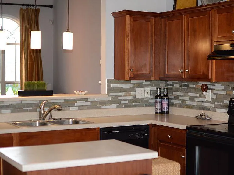 8143 Blue Lagoon Dr — Photo 8