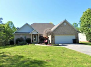 105 County Road 1153, Riceville, TN 37370