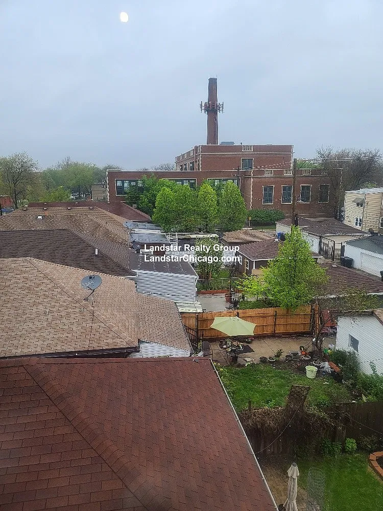 2 bed, 1.0 bath, $1,875 — Photo 1