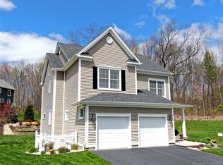 5 Sandstone Rd #5, Plainville, CT 06062