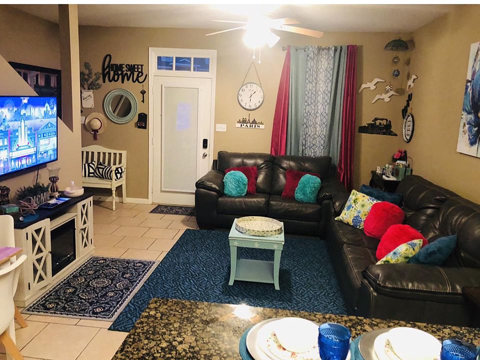 2nd image of 1201 Century Oaks Dr