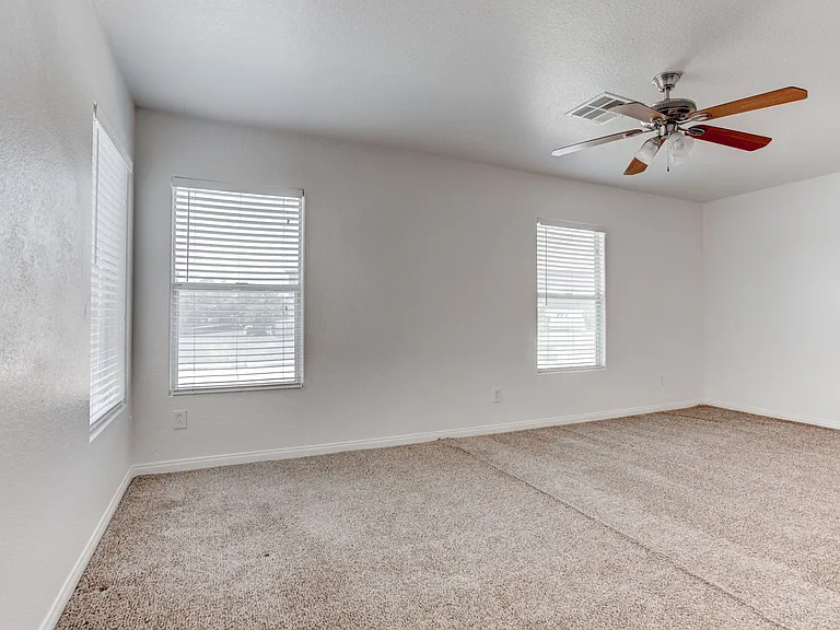 1195 Sweet Orange St — Photo 18