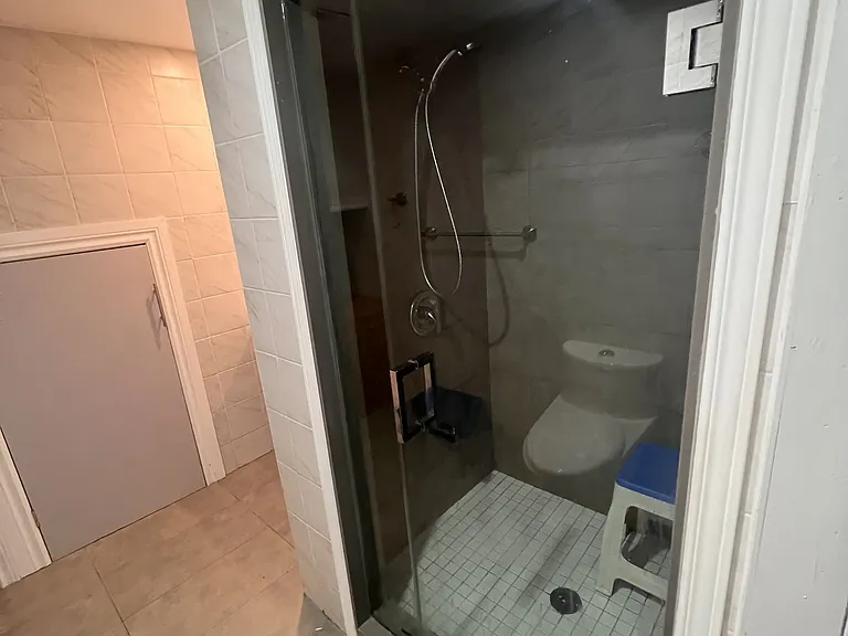 16 Langholm Dr #1 — Photo 10