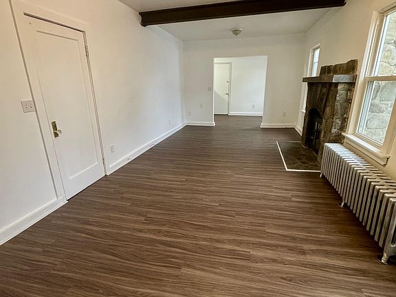 4th image of 9 Allen St #1