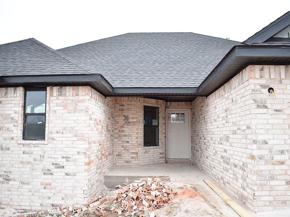 1st image of 2301 Kathryn Ln