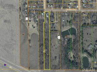 124 W Faulkner Rd, East Peoria, IL 61611