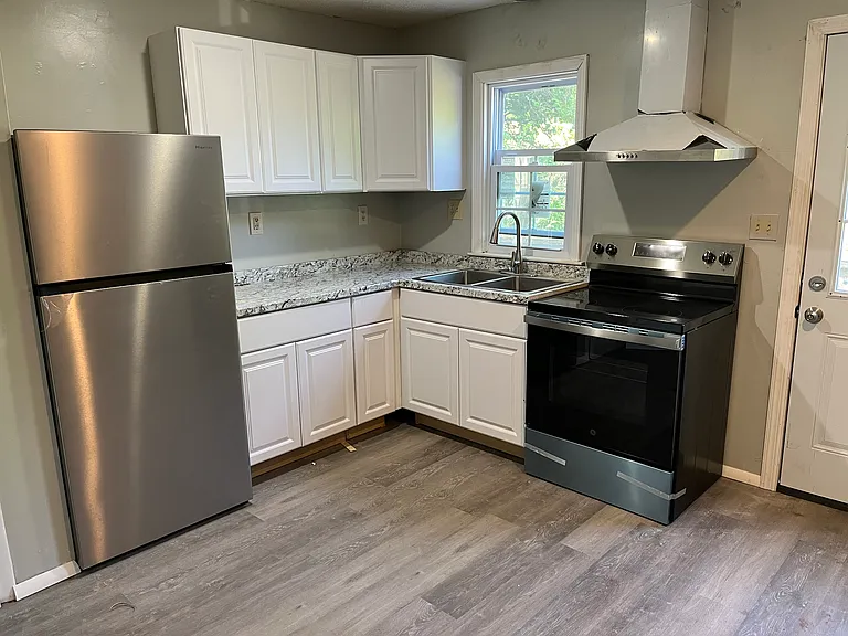397 Ridge Rd #1 — Photo 1