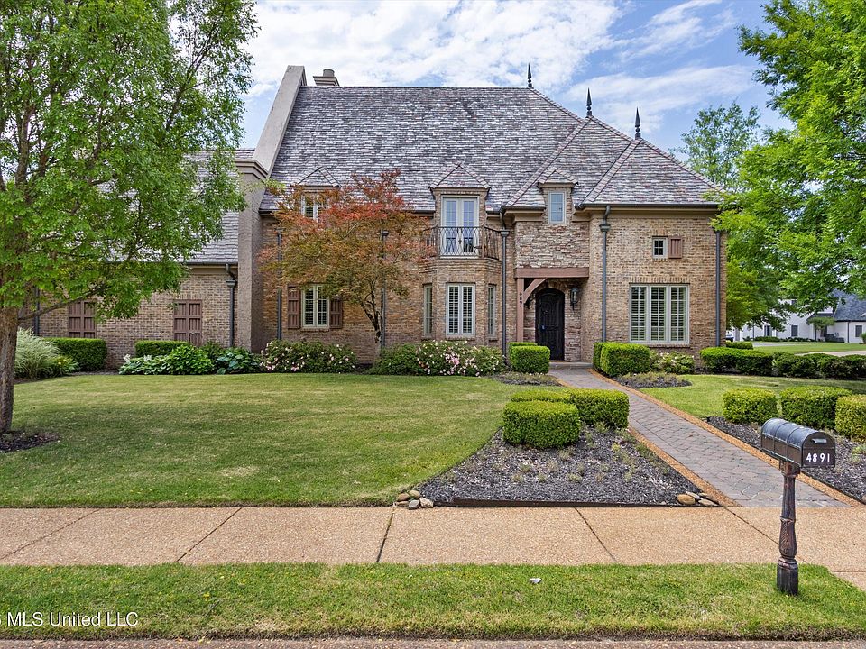 1st image of 4891 Fleur De Lis Cir