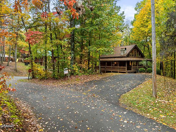 2nd image of 2101 Red Bud Rd