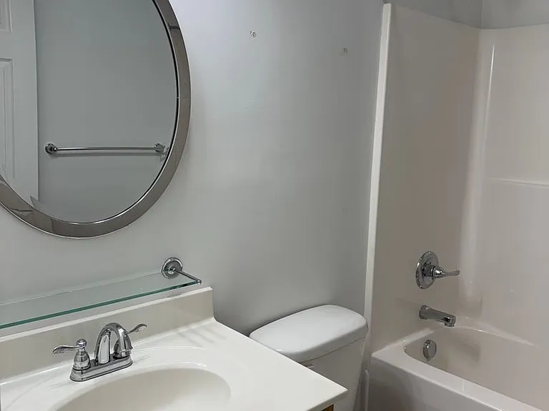 79 Thoroughbred Cir — Photo 12
