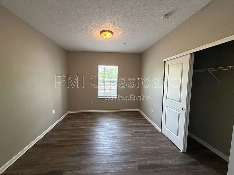 Jefferson Pointe — Photo 37