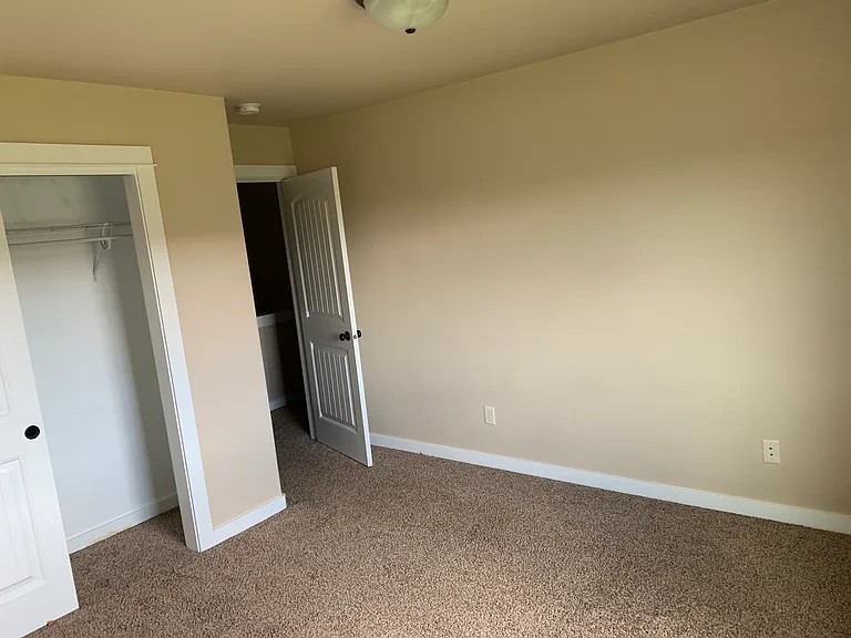 1148 Forestglen Dr — Photo 21