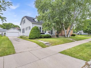 2018 N 19th St, Sheboygan, WI 53081