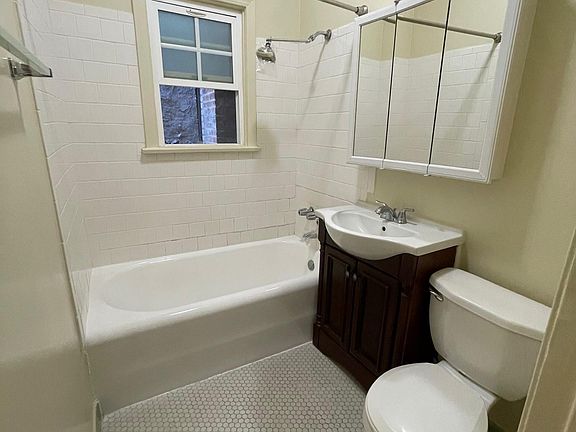 4th image of 1114 N Brand Blvd APT 12