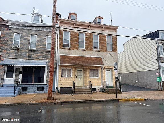 2nd image of 845 N 8th St
