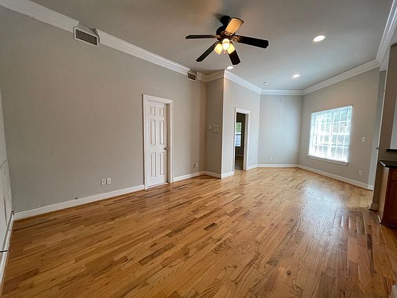 4th image of 510 W Clay St