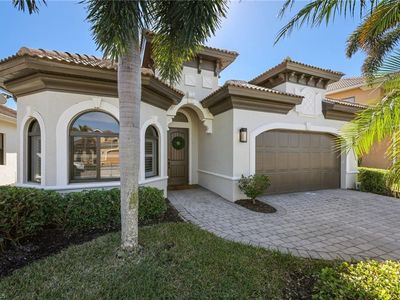 1419 Serrano CIR, Naples, FL, 34105