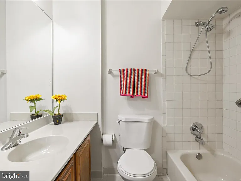 7004 Dreams Way Ct — Photo 34
