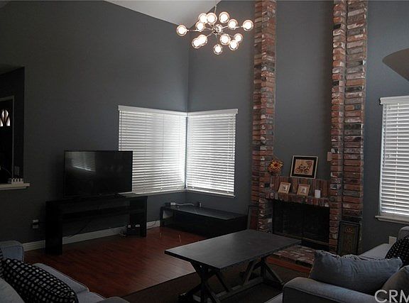 3rd image of 20843 E Cliffside Ln