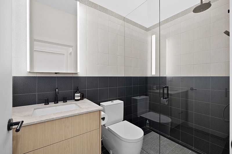 Vancouver Townhouse for rent - 3 Bedrooms — photo 26