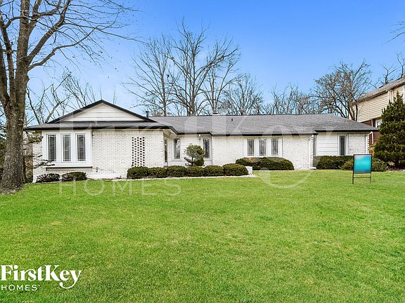 2nd image of 612 Morewood Ct