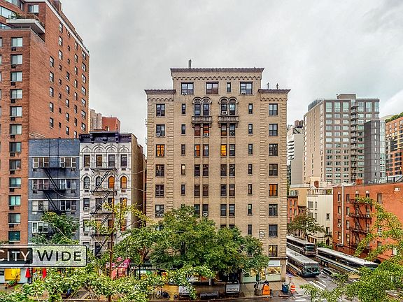 5th image of 234 E 52nd St APT 3C