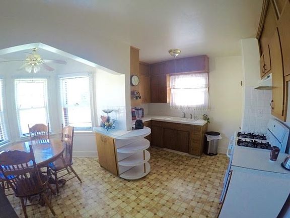 4th image of 3205 Avenue Of The Cities