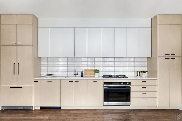 Sold by Halstead Real Estate | media 24