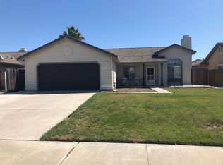 851 Paseo Dr, Hollister, CA
