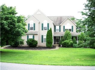 216 Owenwood Dr, Lincoln University, PA 19352