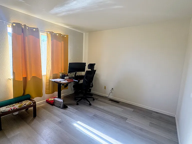 8793 Hirasaki Ct — Photo 10
