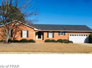 100 Rose Cir, Dunn, NC 28334