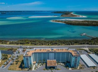 9 Forbes Pl APT 302, Dunedin, FL 34698