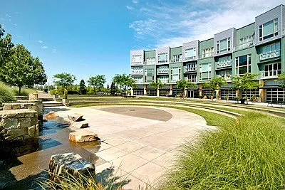 Building Photo - Lofts at the Round