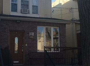 1214 E 9th St, Brooklyn, NY 11230