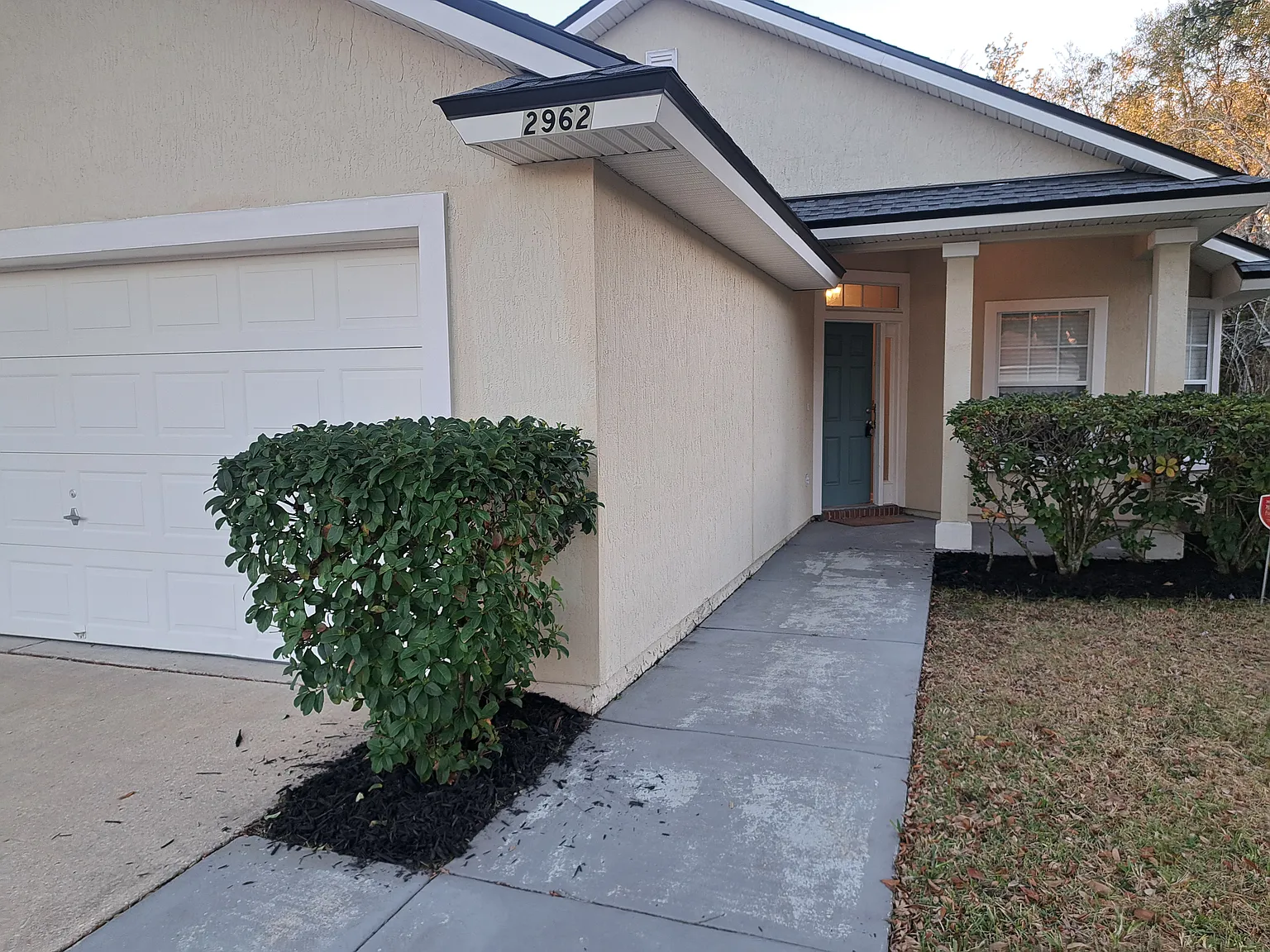 3 bed, 1659 sqft, $1,875 — Photo 2