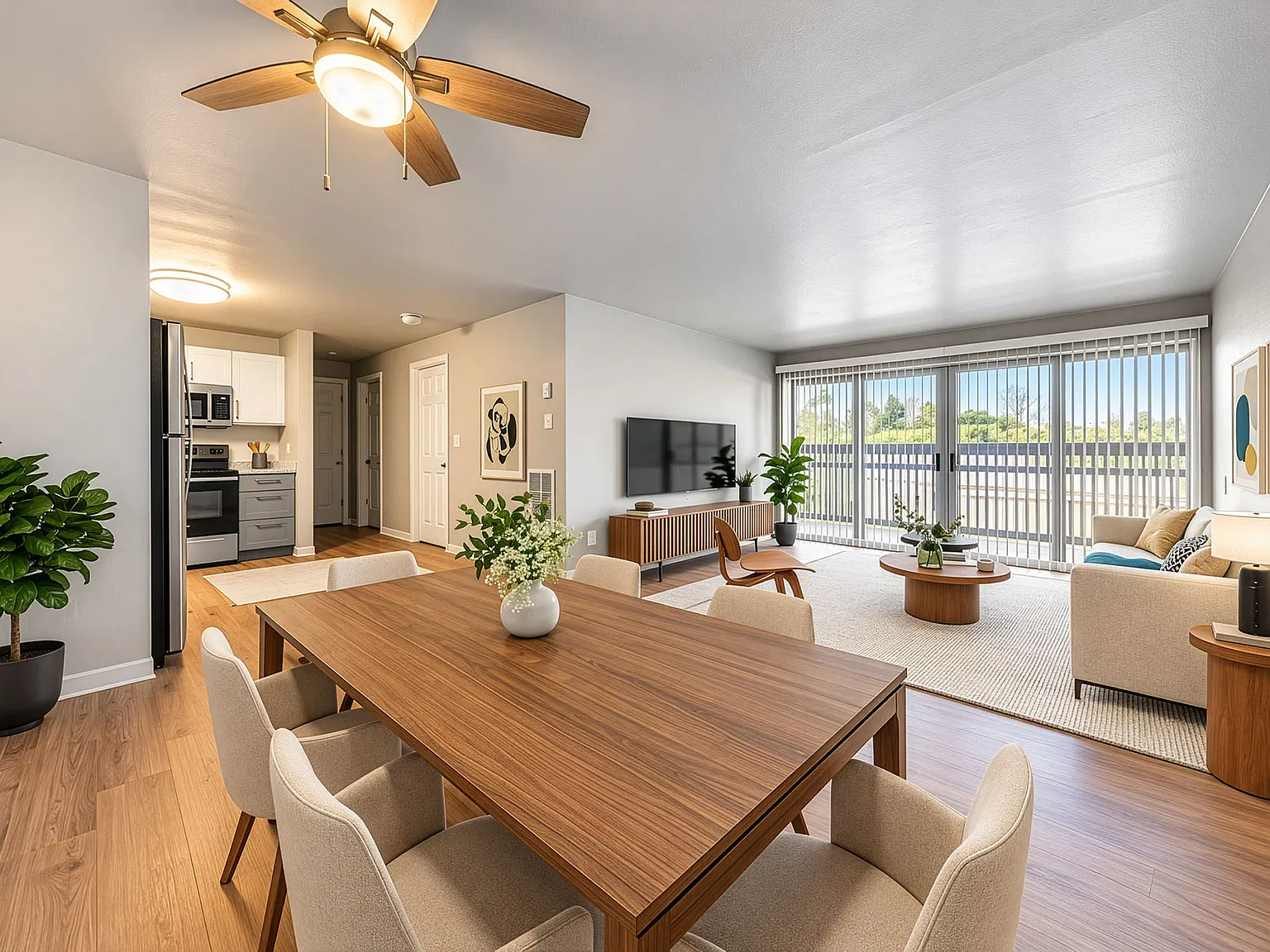 Lantera Apartments — Photo 3
