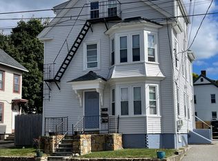 234 Garden St FLOOR 3, Cranston, RI 02910